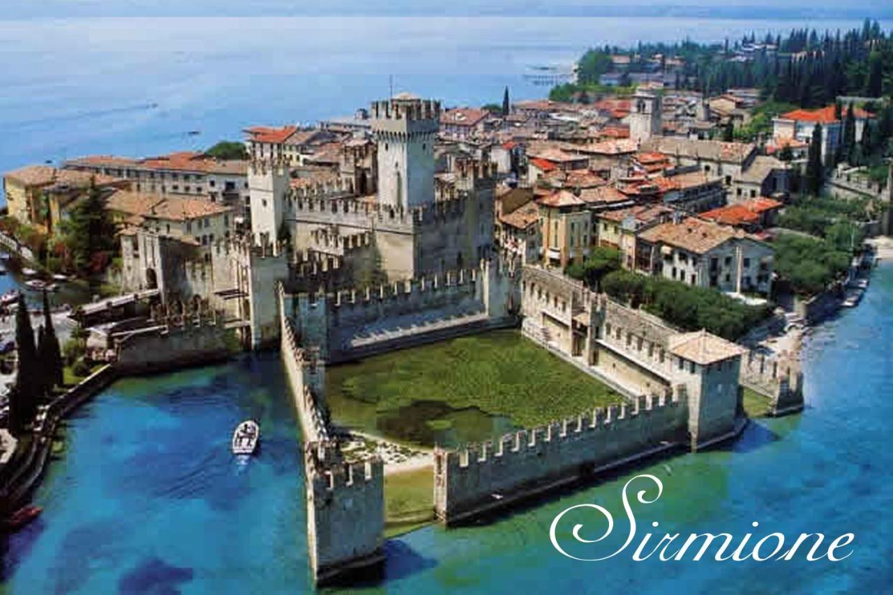 In Vacanza da Miki 03 Desenzano del Garda Esterno foto